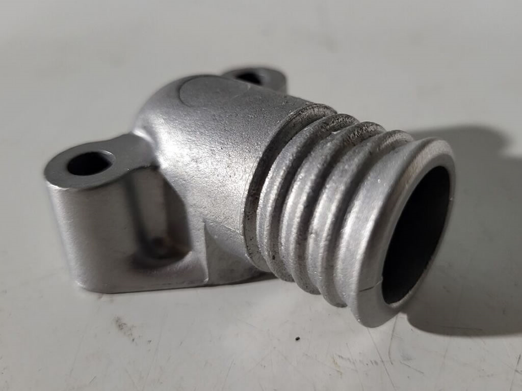 OEM 11121717432 SİLİNDİR KAPAK ARKA SU BORUSU E34 E39 E36 M50 M52