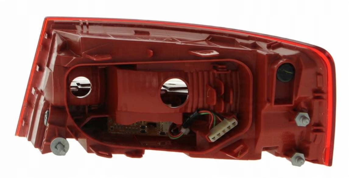 SOL DIŞ STOP LAMBASI LEDLİ TİP AUDI A6 2008-2011 ARASI (DEPO)