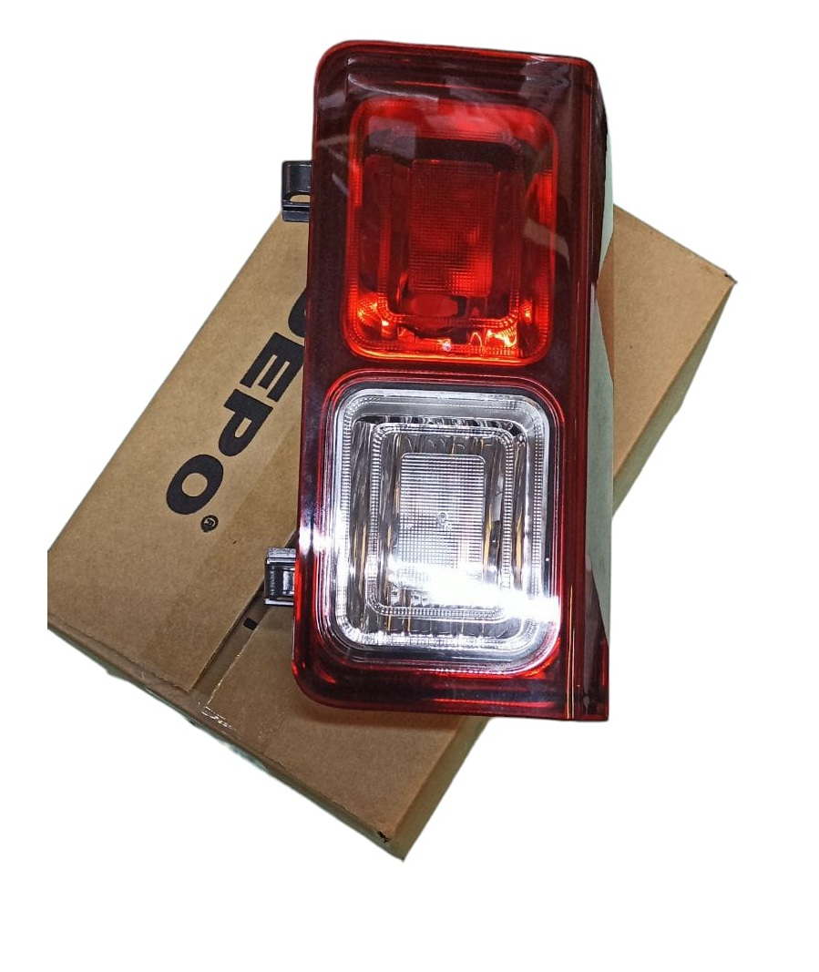 ARKA SOL GERİ VİTES SİS LAMBASI RENAULT TRAFIC III 2015-2022 (DEPO)