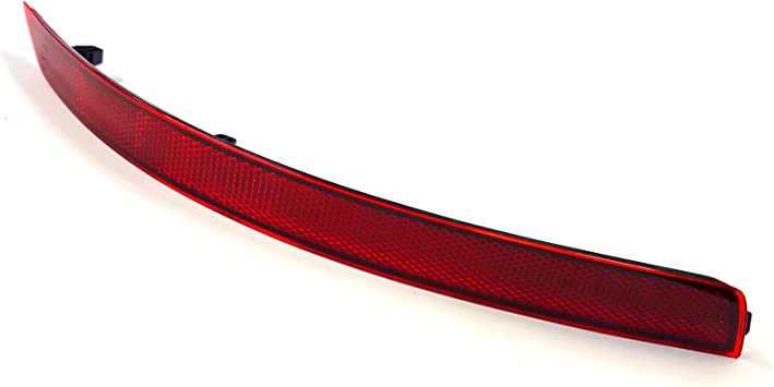 SAĞ ARKA TAMPON REFLEKTÖRÜ SKODA OCTAVIA 2018-2022 ARASI