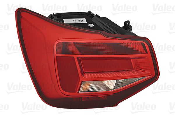 SOL STOP LAMBASI LEDSİZ MODEL AUDI Q2 2016-2020 ( VALEO )