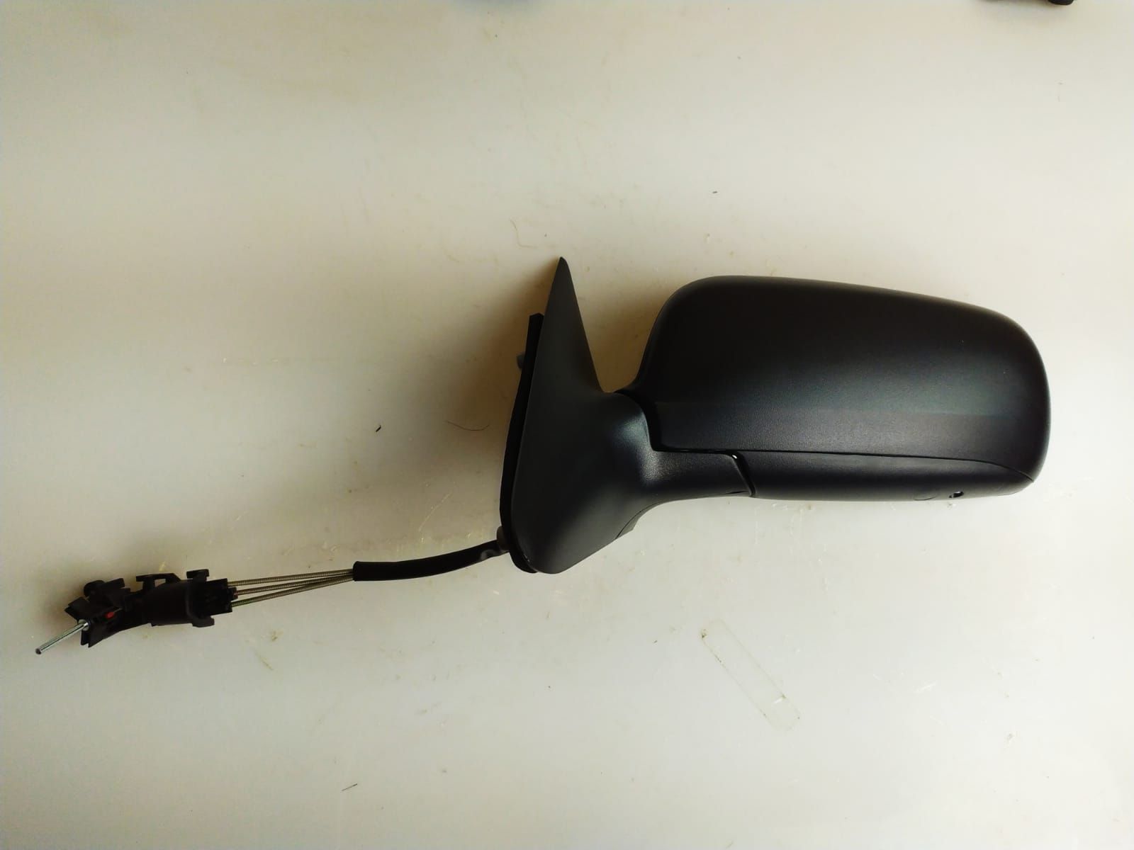 DIŞ DİKİZ AYNASI  SKODA OCTAVIA 1997-2004 MEKANİK BÜYÜK TİP SOL